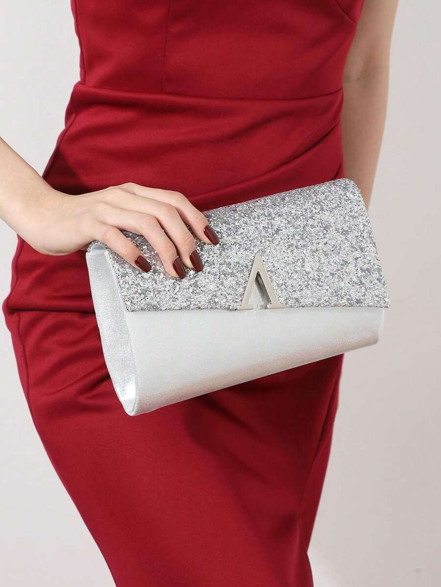 Modern tasarımıyla göz kamaştıran gece çantası